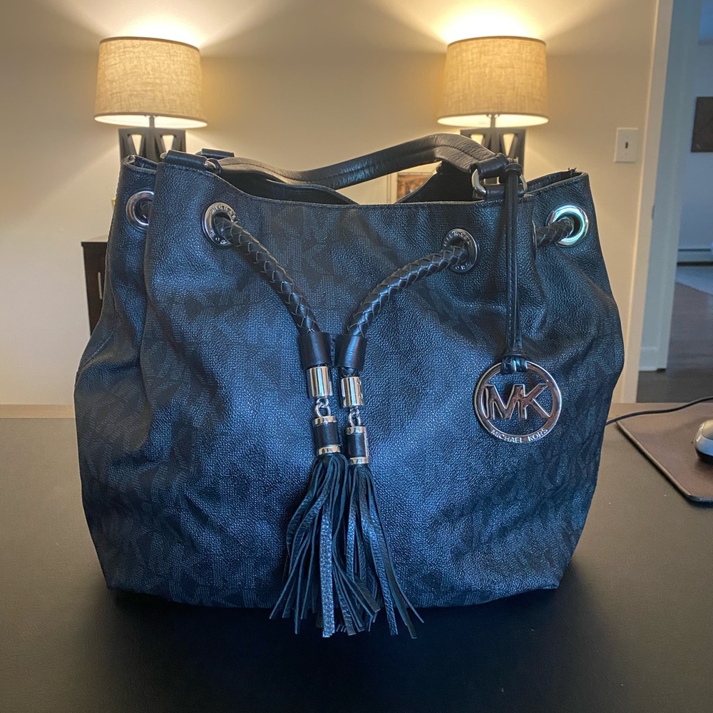 Michael Kors Drawstring Signature Fringe Tassel